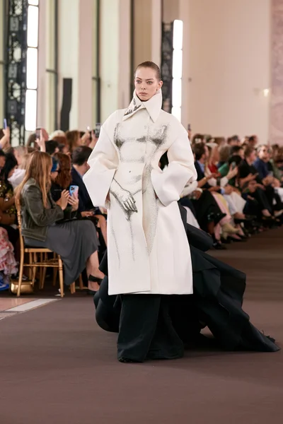 Look 2